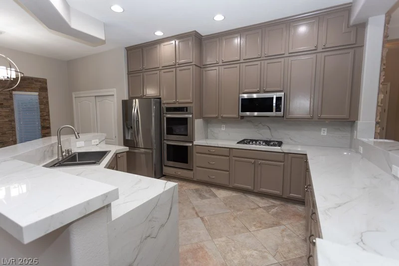 6012 Chessington, Las Vegas, NV 89131