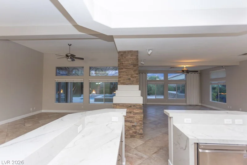 6012 Chessington, Las Vegas, NV 89131