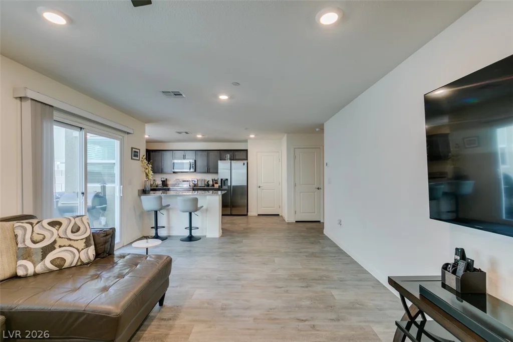 2682 Weathered Copper, North Las Vegas, NV 89086