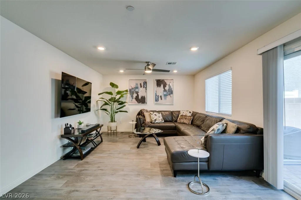 2682 Weathered Copper, North Las Vegas, NV 89086