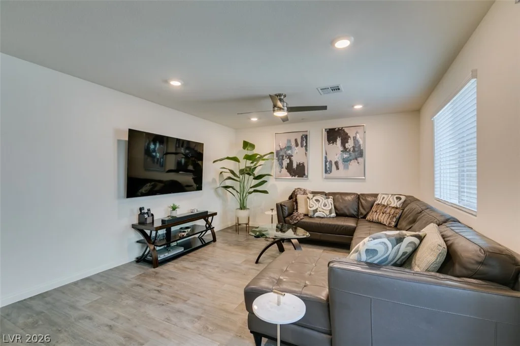 2682 Weathered Copper, North Las Vegas, NV 89086