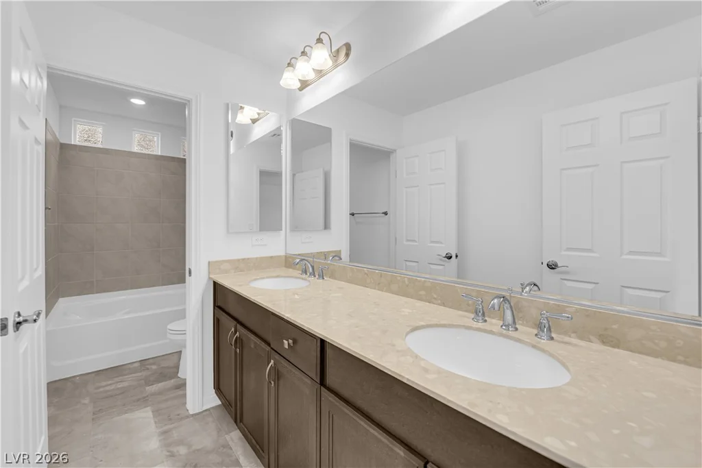 6142 Kelson Creek, Las Vegas, NV 89118