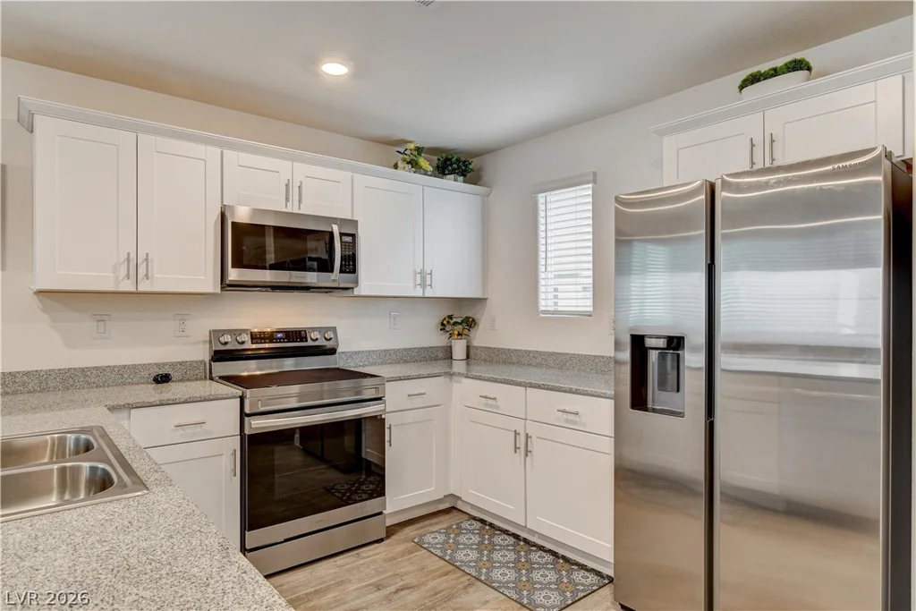 2872 Atomic Tangerine, Las Vegas, NV 89183