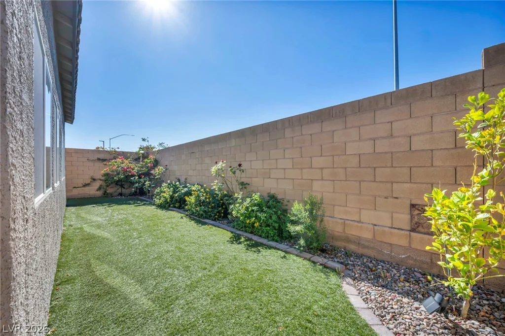 135 Moon Ranch, North Las Vegas, NV 89031