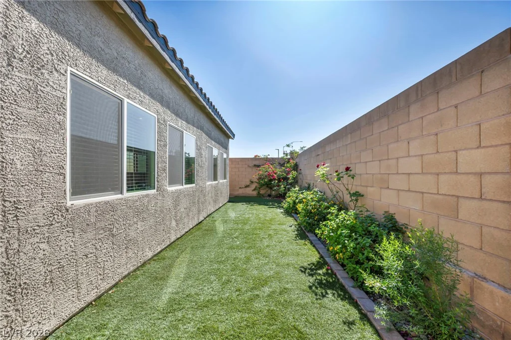 135 Moon Ranch, North Las Vegas, NV 89031
