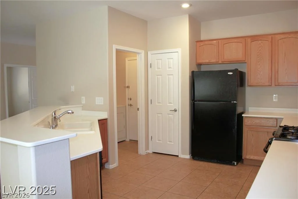 2212 Sawtooth Mountain, Henderson, NV 89044