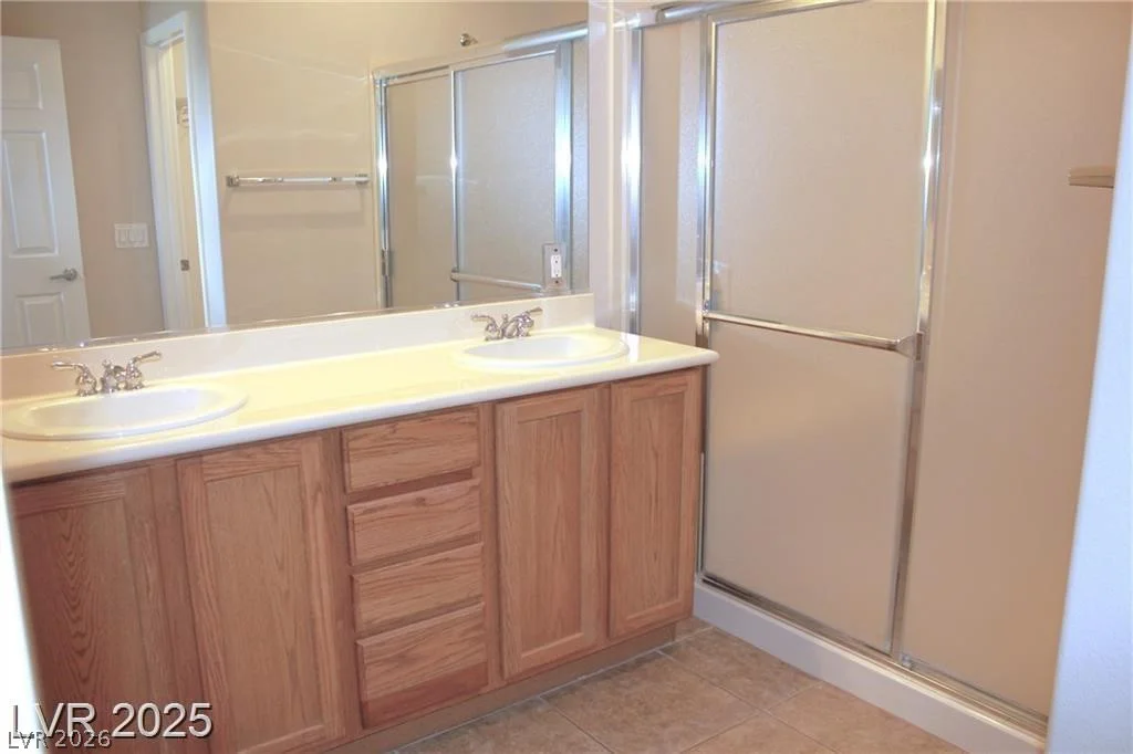 2212 Sawtooth Mountain, Henderson, NV 89044