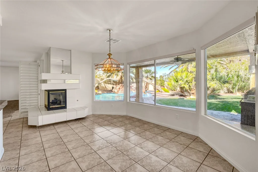 902 Cripple Creek, Henderson, NV 89014
