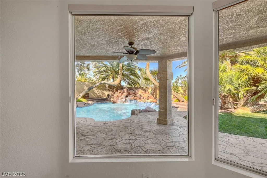 902 Cripple Creek, Henderson, NV 89014
