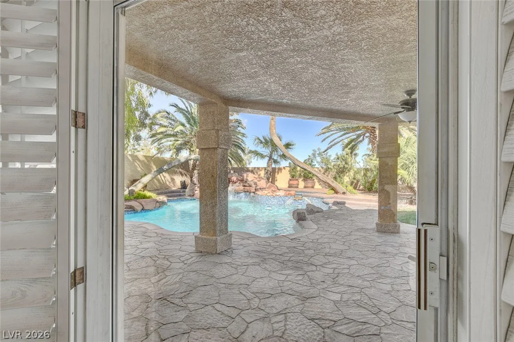 902 Cripple Creek, Henderson, NV 89014