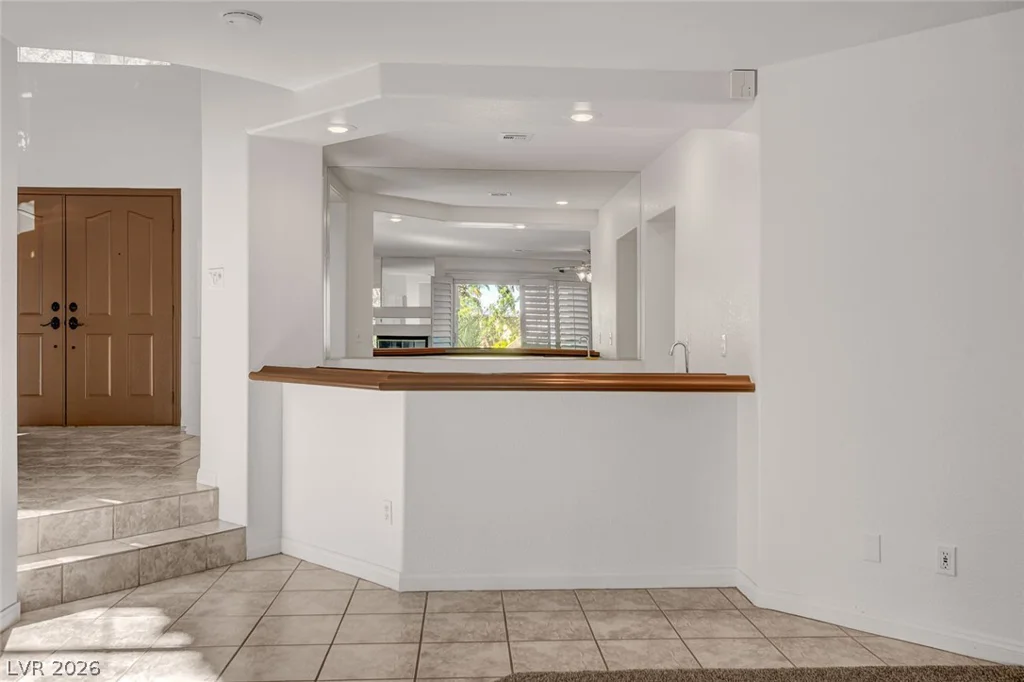 902 Cripple Creek, Henderson, NV 89014