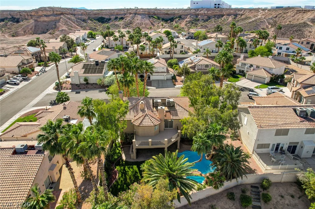 902 Cripple Creek, Henderson, NV 89014