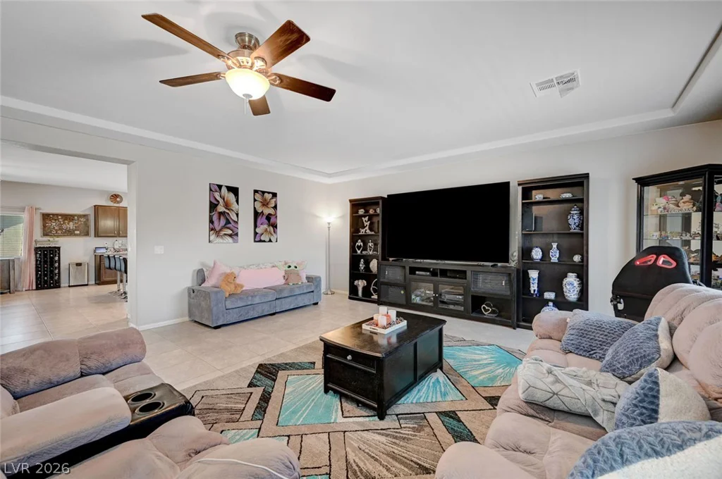 9656 Paraiso Springs, Las Vegas, NV 89139