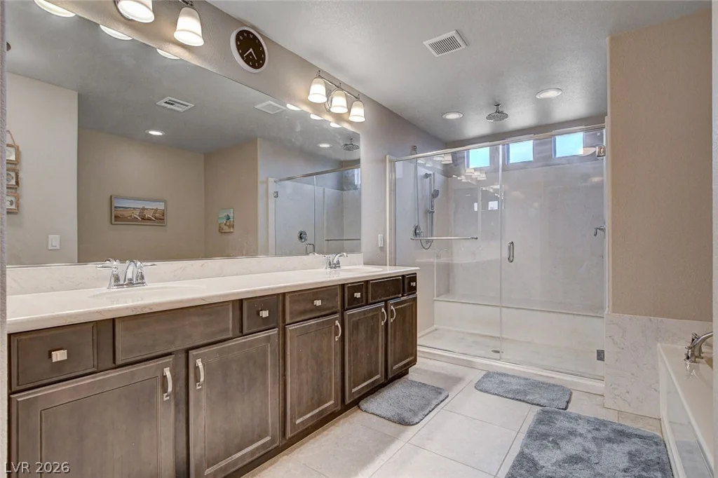 9656 Paraiso Springs, Las Vegas, NV 89139