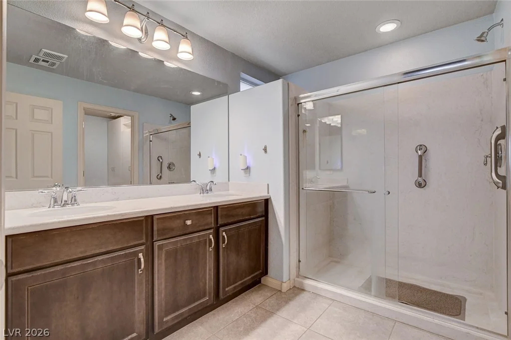 9656 Paraiso Springs, Las Vegas, NV 89139