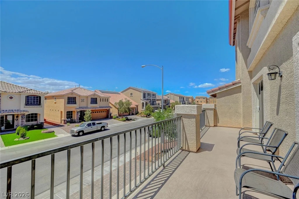 9656 Paraiso Springs, Las Vegas, NV 89139