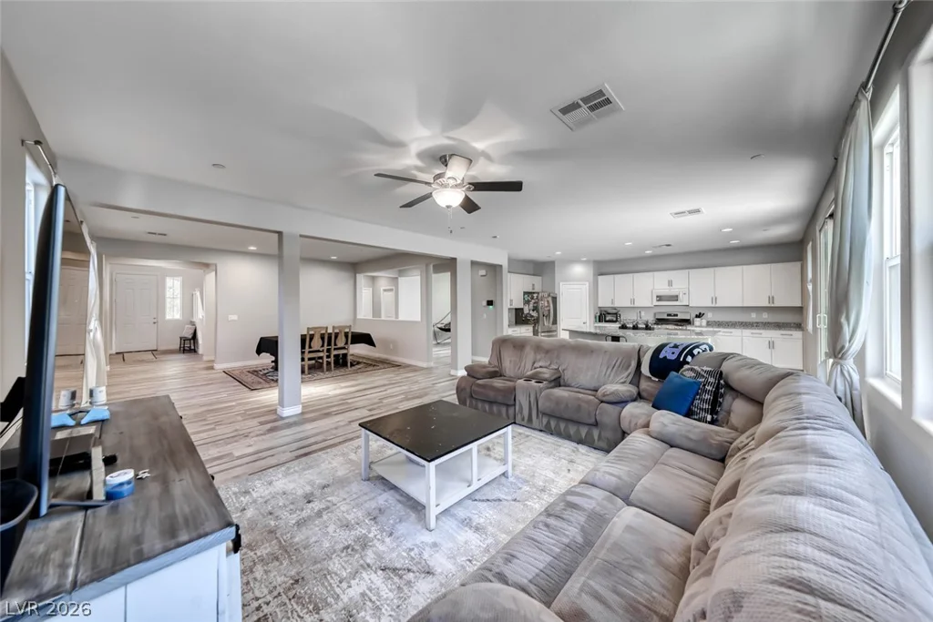 723 Gorringe Ridge, Henderson, NV 89002