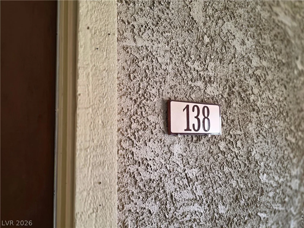 5121 River Glen, Las Vegas, NV 89103