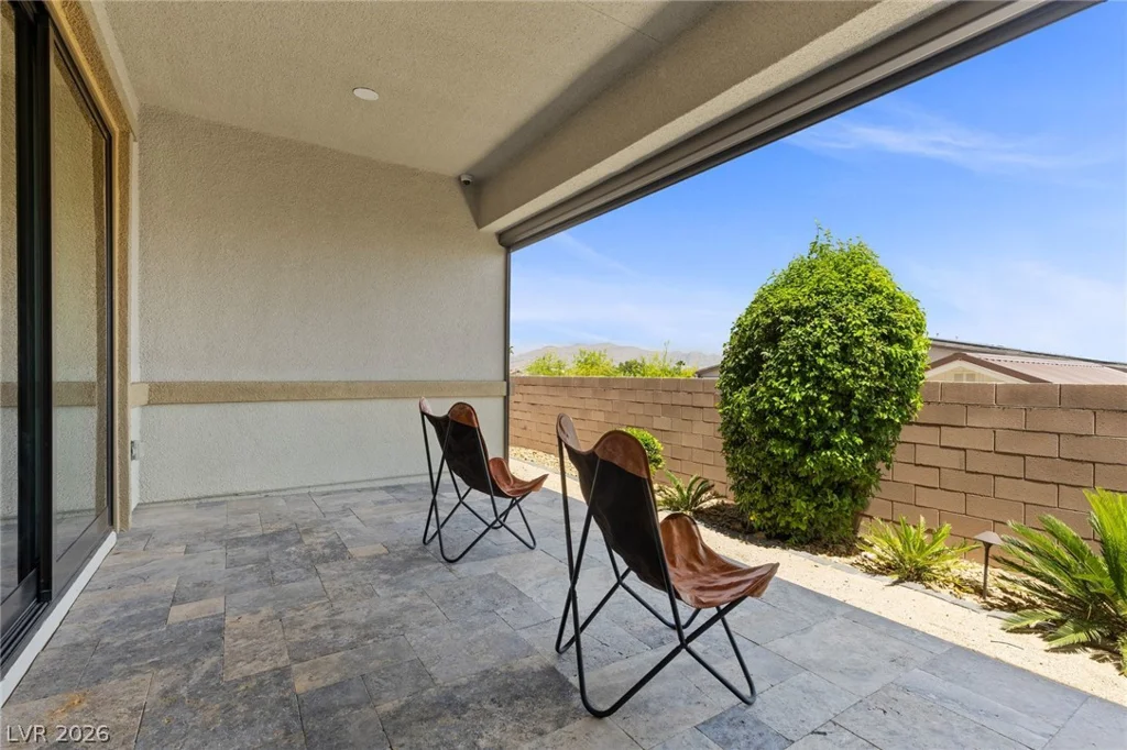 9841 El Campo Grande, Las Vegas, NV 89149