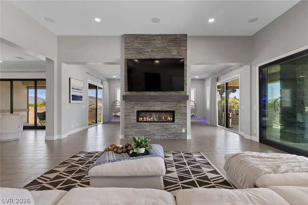 9841 El Campo Grande, Las Vegas, NV 89149