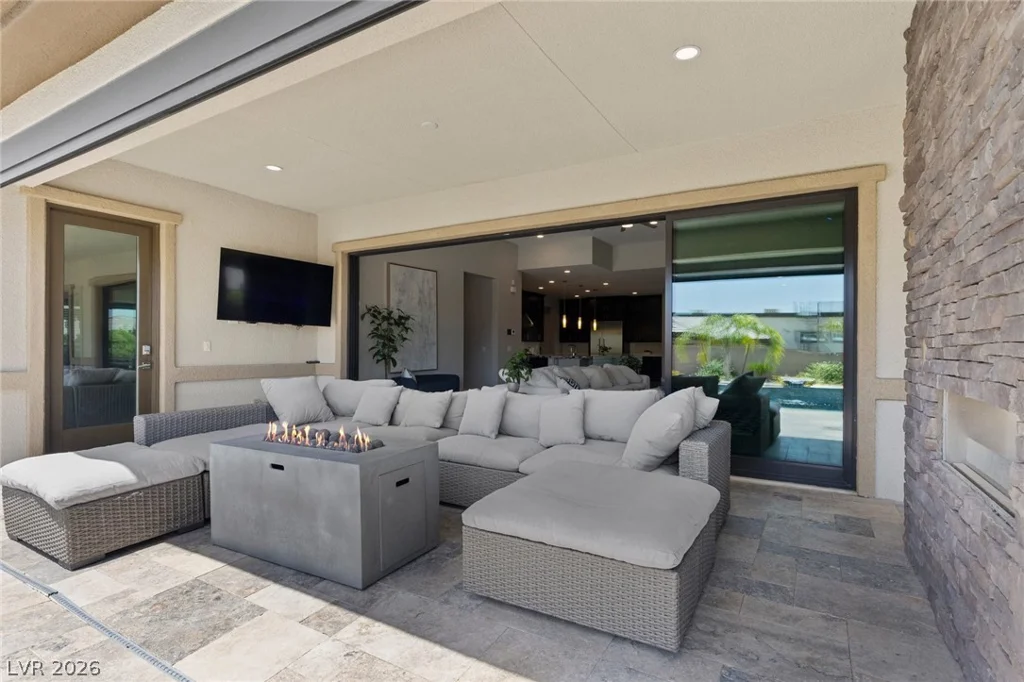 9841 El Campo Grande, Las Vegas, NV 89149