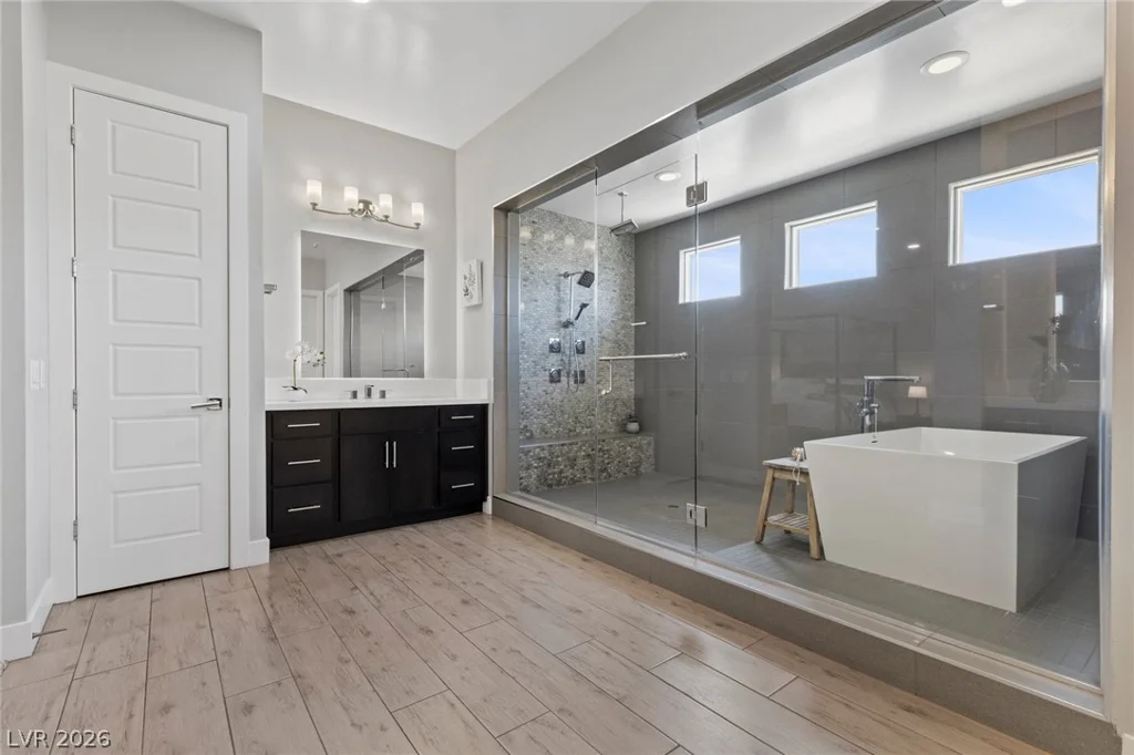 9841 El Campo Grande, Las Vegas, NV 89149
