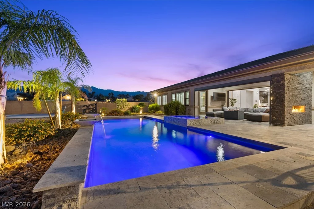 9841 El Campo Grande, Las Vegas, NV 89149