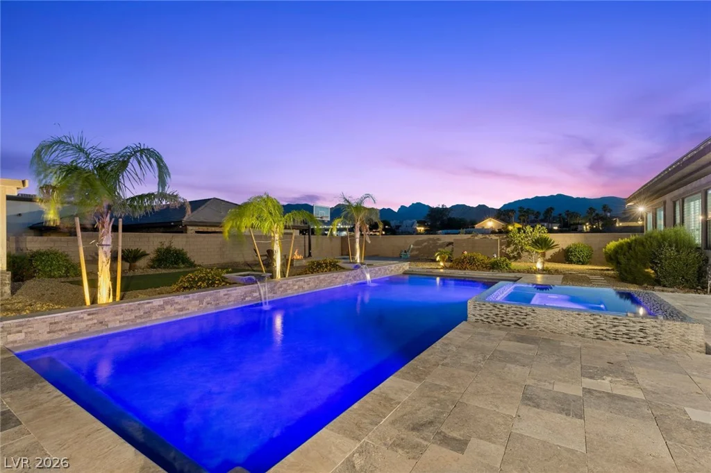 9841 El Campo Grande, Las Vegas, NV 89149