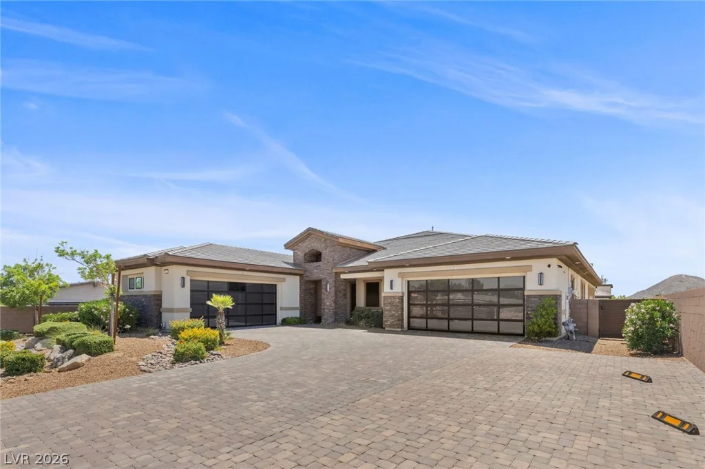 9841 El Campo Grande, Las Vegas, NV 89149