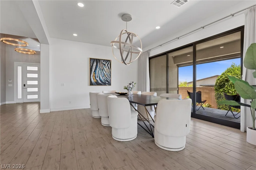 9841 El Campo Grande, Las Vegas, NV 89149