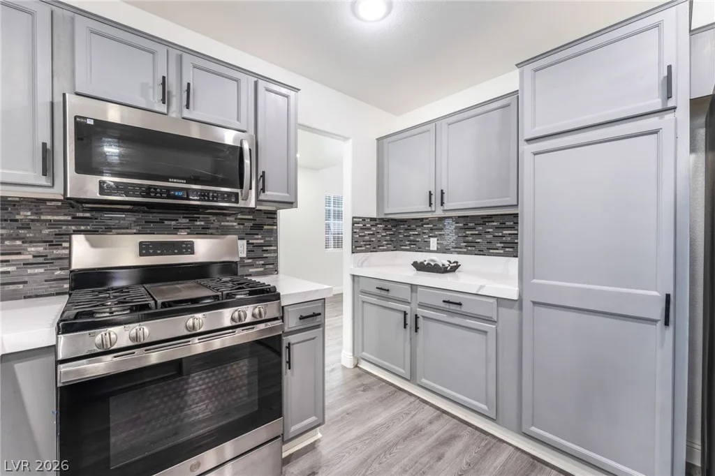 9433 Oxford Wine, Las Vegas, NV 89129
