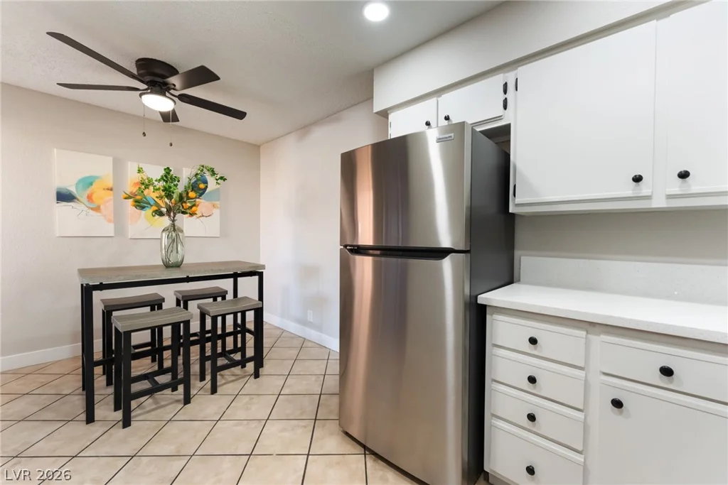 3151 Soaring Gulls, Las Vegas, NV 89128