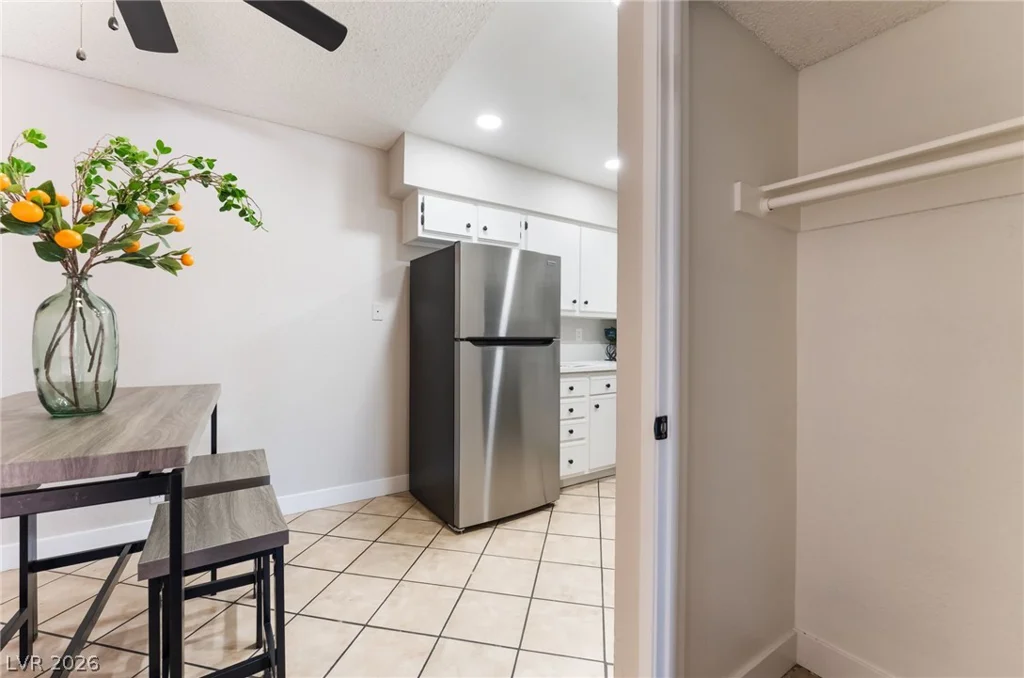 3151 Soaring Gulls, Las Vegas, NV 89128
