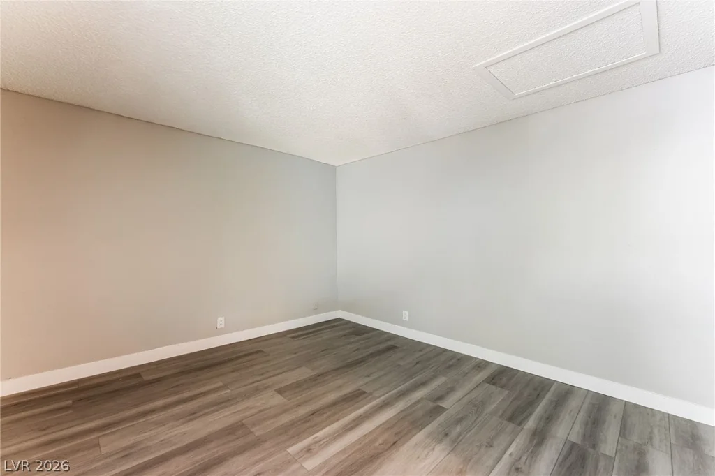 3151 Soaring Gulls, Las Vegas, NV 89128