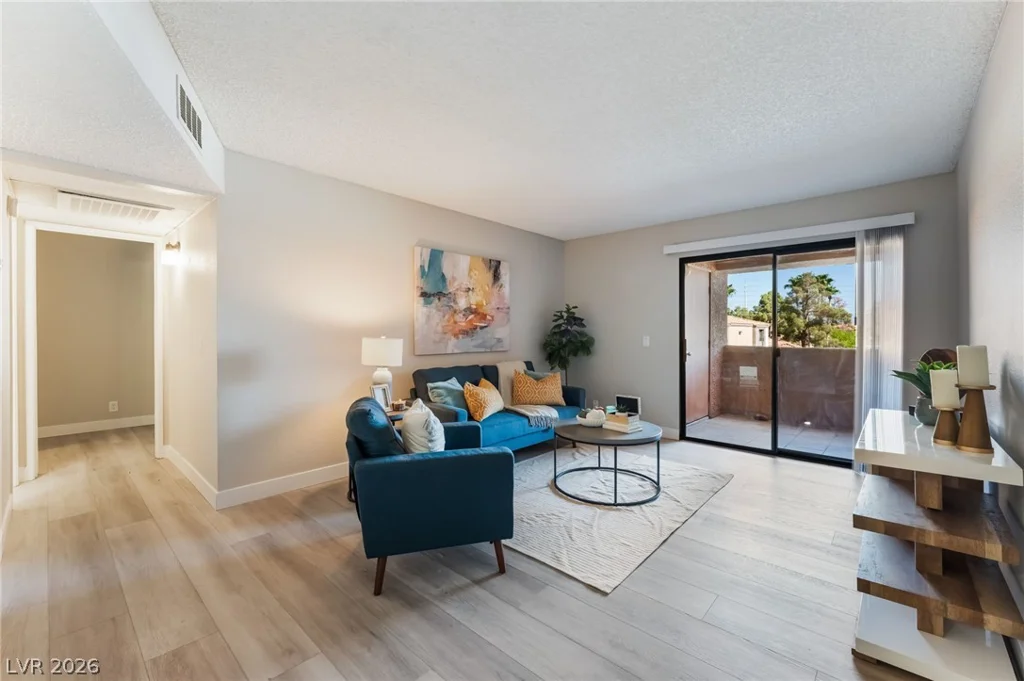 3151 Soaring Gulls, Las Vegas, NV 89128