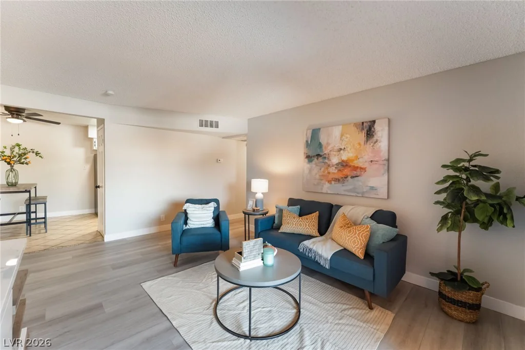 3151 Soaring Gulls, Las Vegas, NV 89128