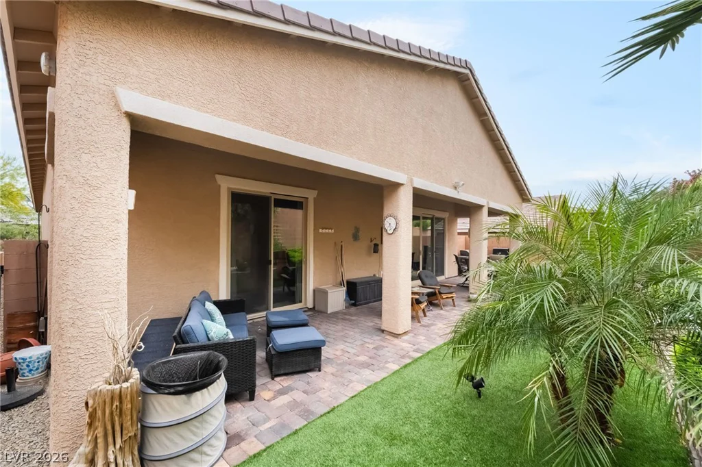 8651 Loretta Bay, Las Vegas, NV 89178