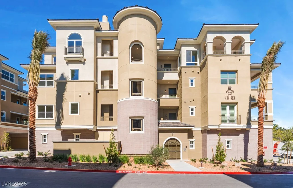 9128 Las Manaitas, Las Vegas, NV 89144
