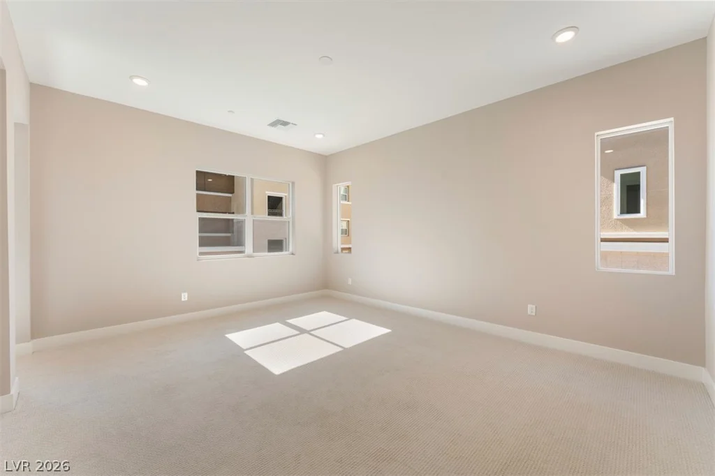 9128 Las Manaitas, Las Vegas, NV 89144