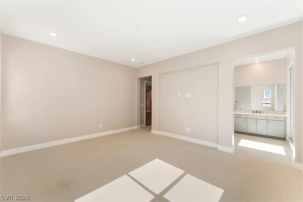 9128 Las Manaitas, Las Vegas, NV 89144