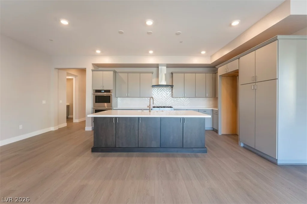 9128 Las Manaitas, Las Vegas, NV 89144