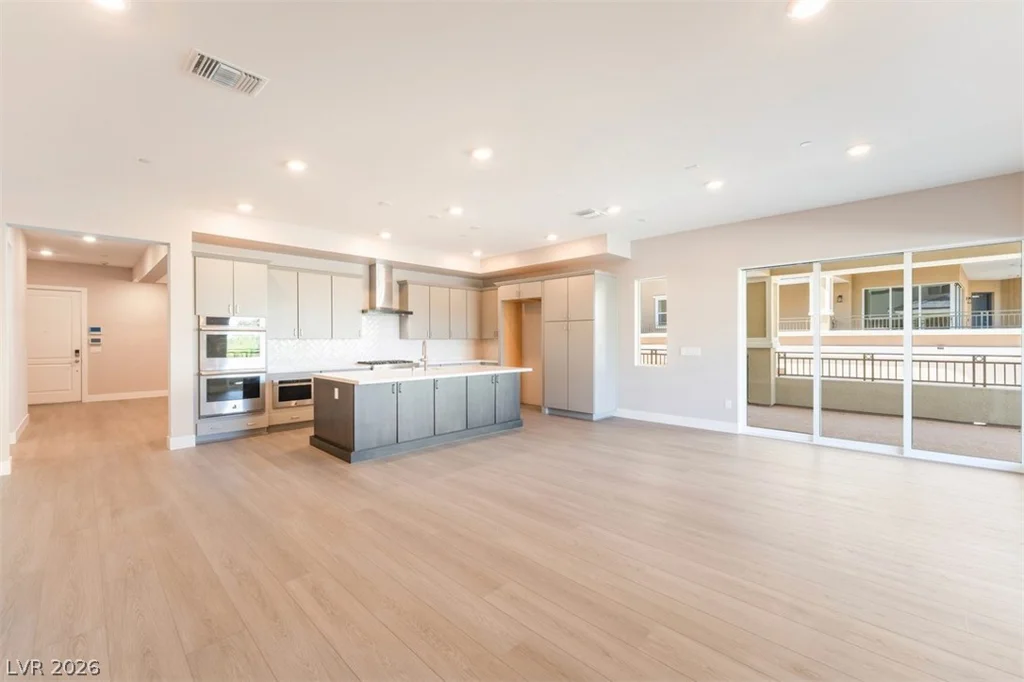 9128 Las Manaitas, Las Vegas, NV 89144