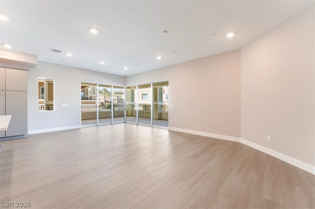 9128 Las Manaitas, Las Vegas, NV 89144