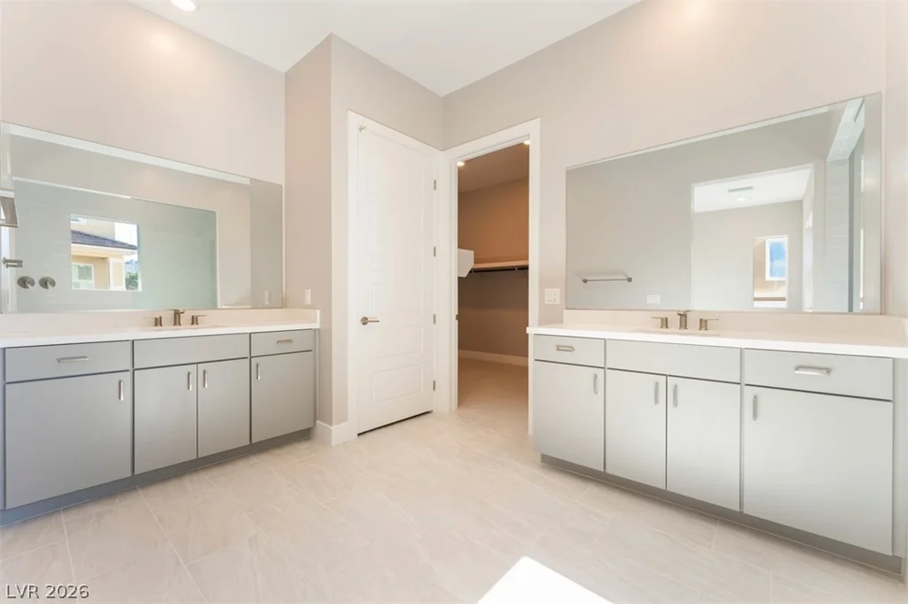 9128 Las Manaitas, Las Vegas, NV 89144