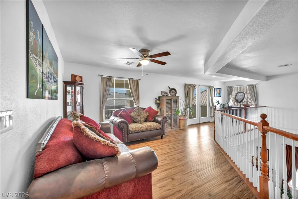 7008 Manzanares, North Las Vegas, NV 89084