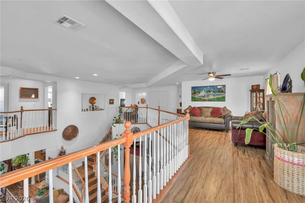 7008 Manzanares, North Las Vegas, NV 89084