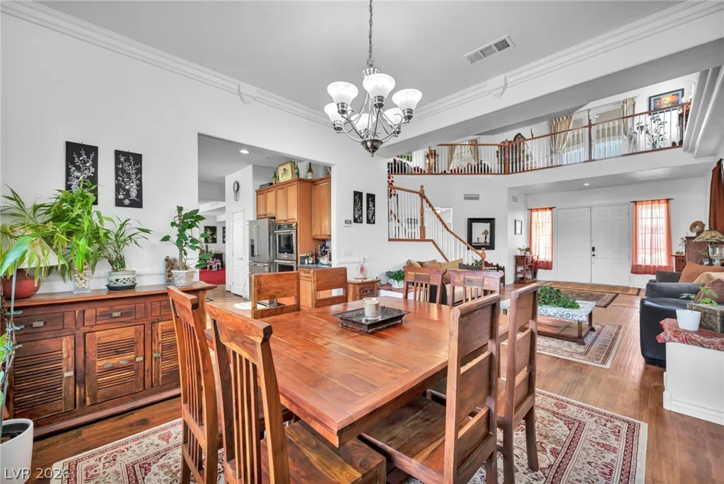 7008 Manzanares, North Las Vegas, NV 89084