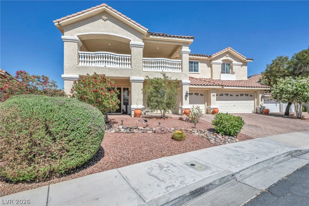 7008 Manzanares, North Las Vegas, NV 89084