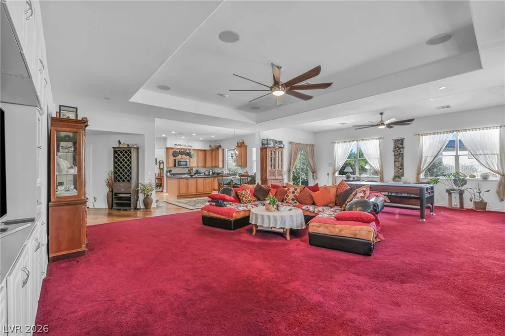 7008 Manzanares, North Las Vegas, NV 89084