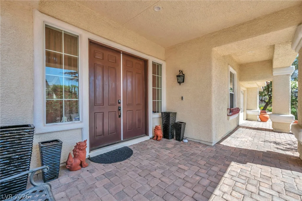 7008 Manzanares, North Las Vegas, NV 89084